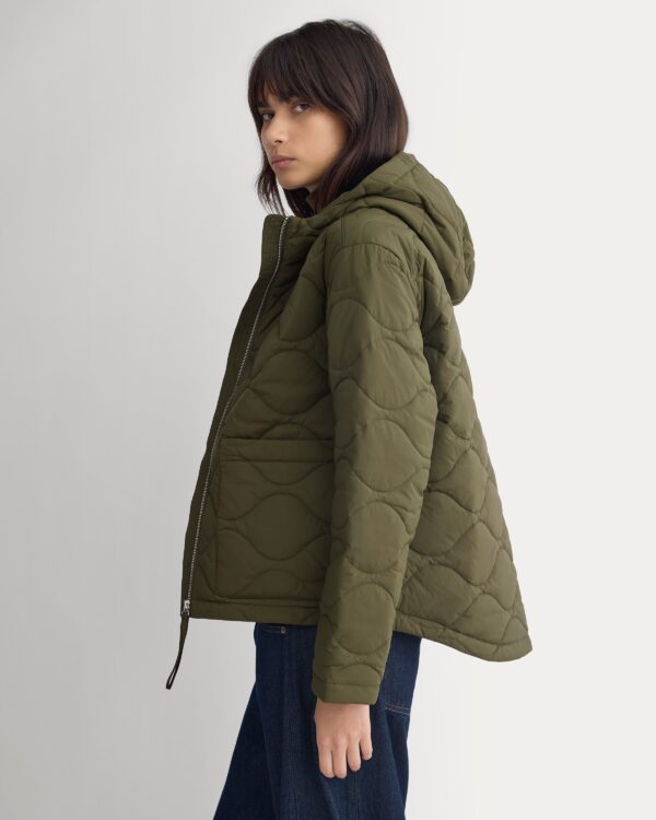 2026-10-04_F-OTWR-QLN-LINE-HD-OLV_04.jpg Re:Cycled Nylon Hooded Liner | Olive Night