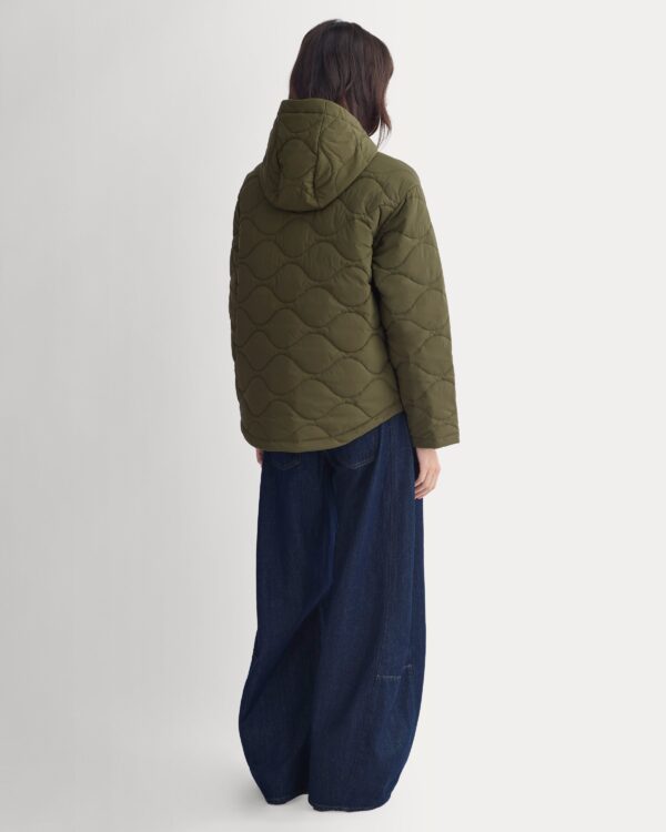 2026-10-04_F-OTWR-QLN-LINE-HD-OLV_05.jpg Re:Cycled Nylon Hooded Liner | Olive Night