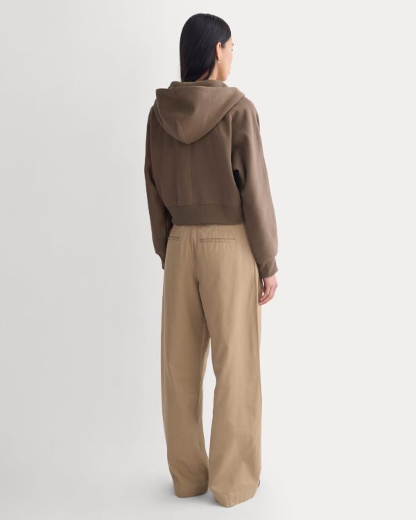 Reshoot_2026-09-06_F-T-FRC-CRFZ-LS-CHOC_05.jpg Luxe Fleece Full-Zip Cropped Hoodie | Deep Taupe