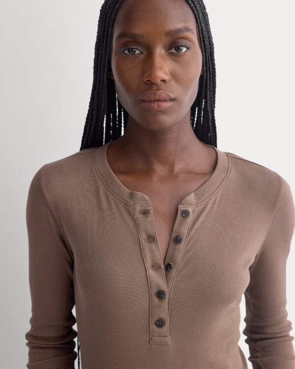 The Luxe Rib Henley | Deep Taupe
